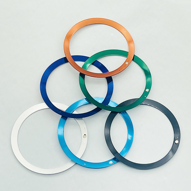36.5mm Curved Aluminum Watch b - Reel Case のレビューと価格