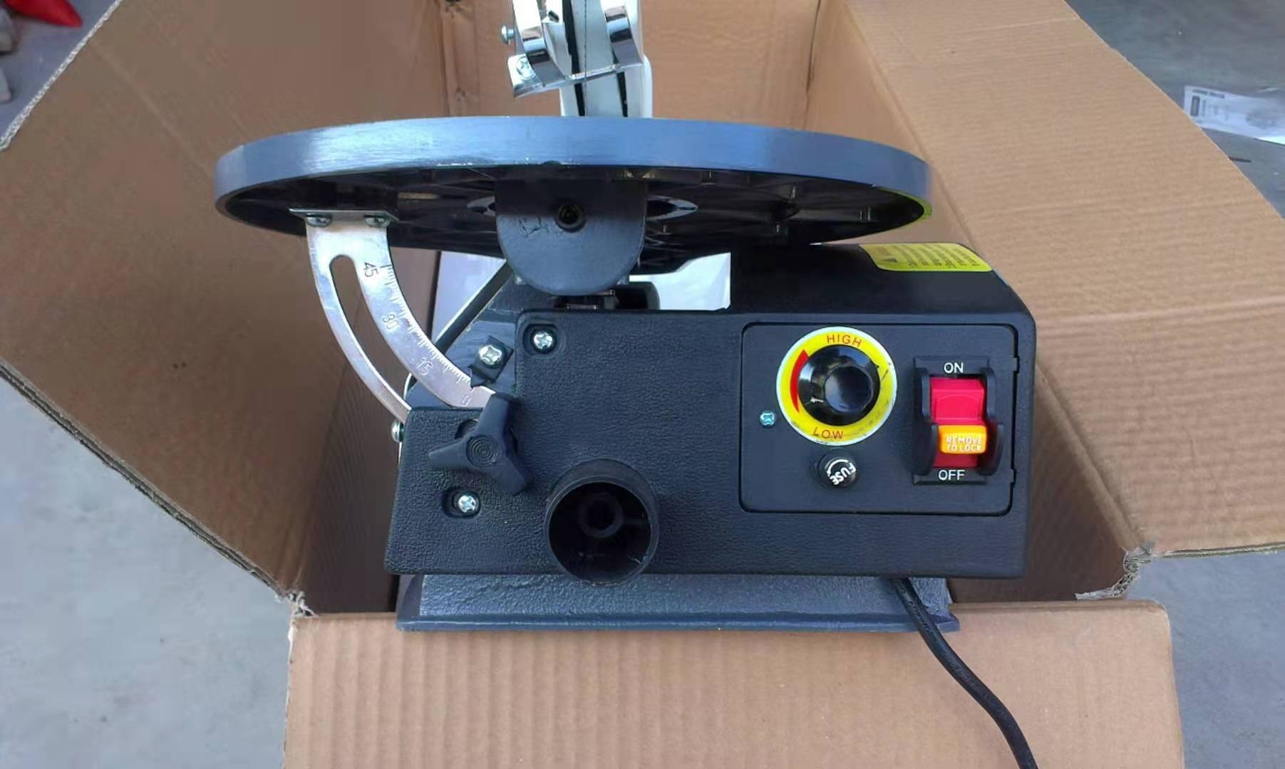 Wood Cutting Industrial Deskto - Electric Reel のレビューと価格